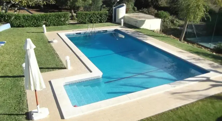 Countryside Villa with Jacuzzi and Pool