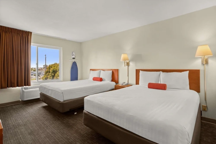 Deluxe Quadruple room