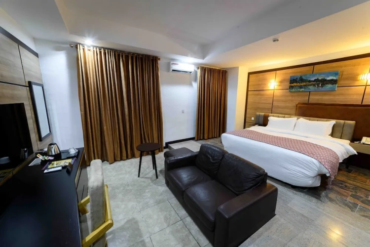 Deluxe room