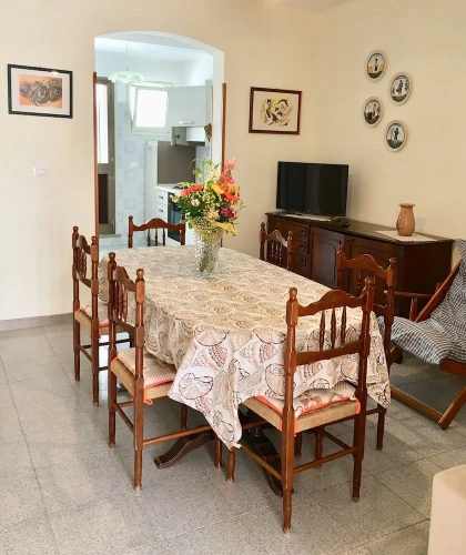 2 Bedrooms Basement Apartment