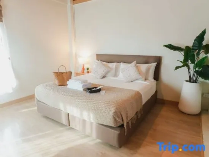 Standard Quadruple room with sunset view