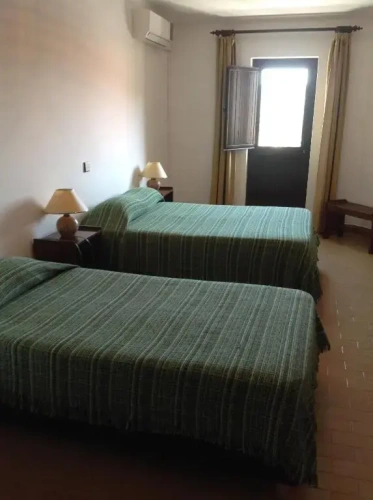 Economy Triple room with view