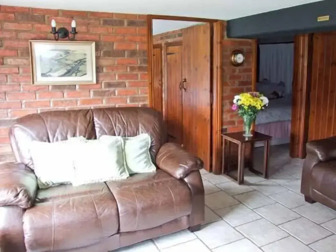 Severn Bank Lodge