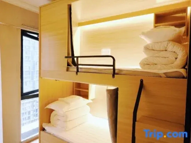 Bed in Dorm (female dorm)