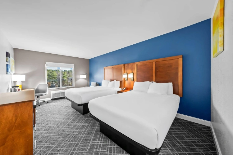 Standard Quadruple room