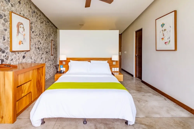 Standard Double room with balcony