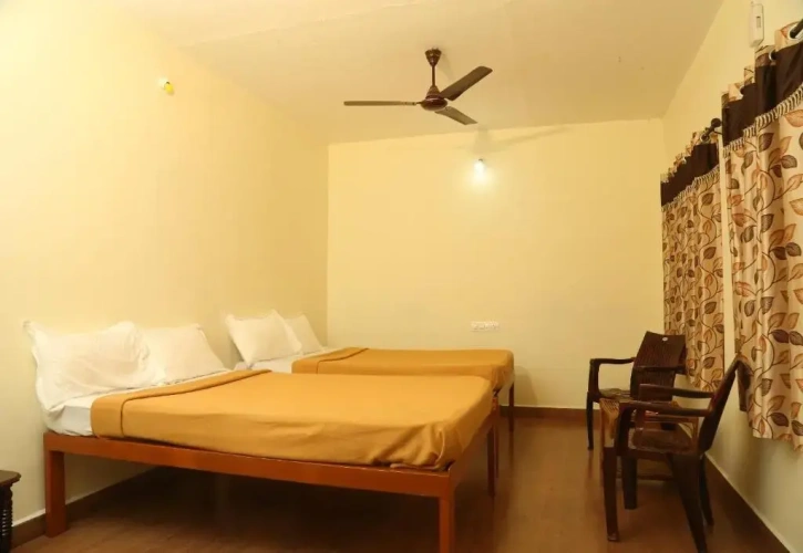 Deluxe Quadruple room