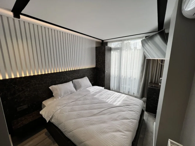 Economy room