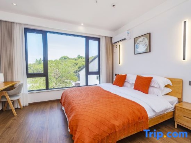Superior Double room with garden view