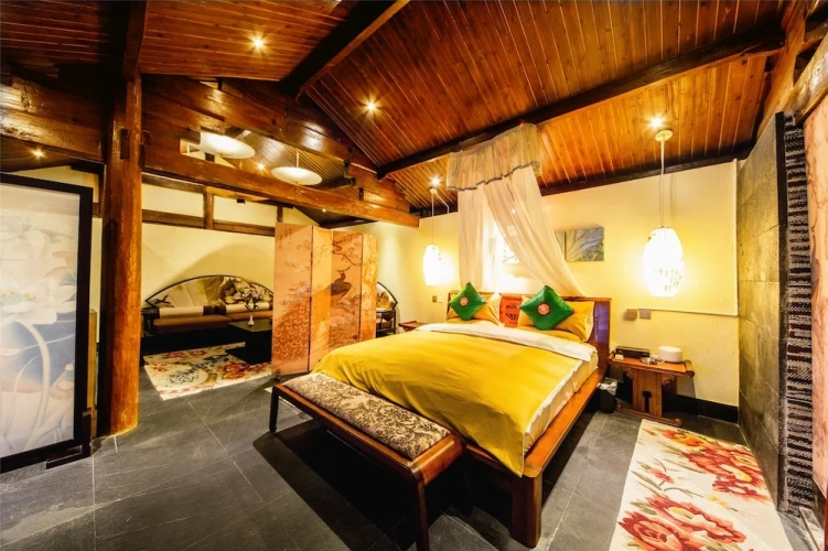 Premier room
