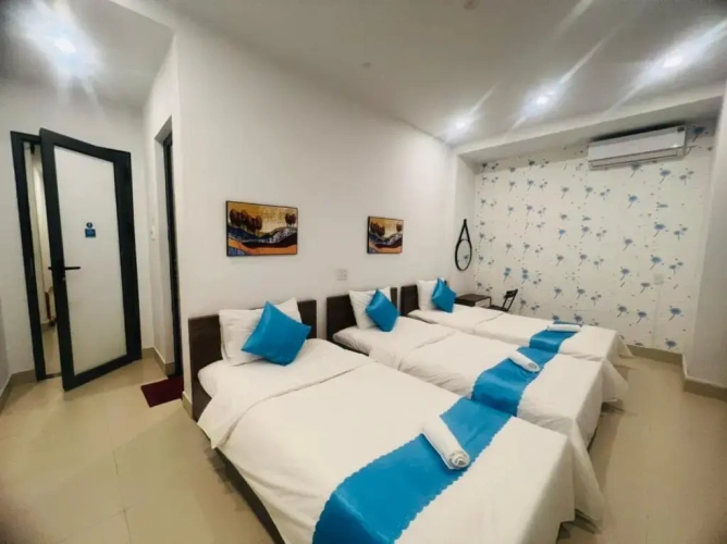 Superior Triple room