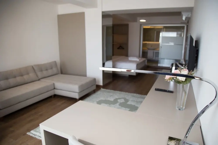 1 Bedroom Junior Suite with city view