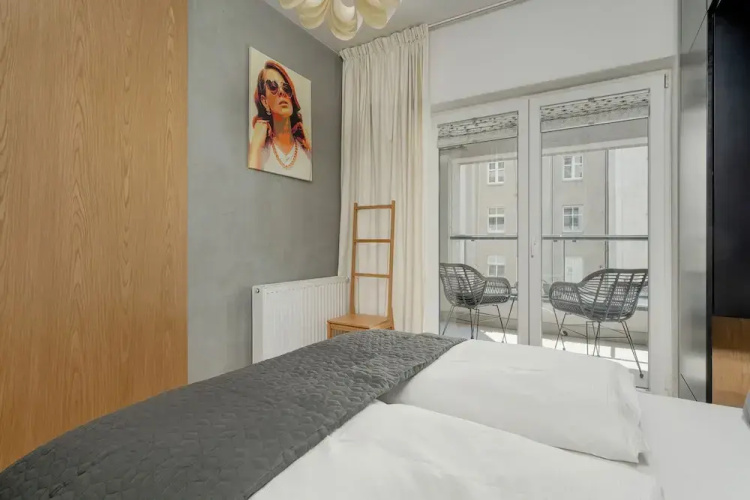 Centrum Parking by Renters Prestige