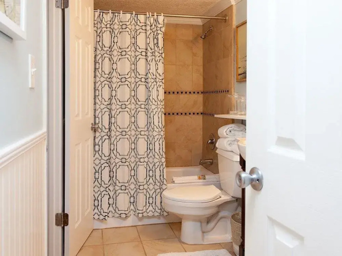 Gulf Shore Condo #306 - 1 Br condo by RedAwning
