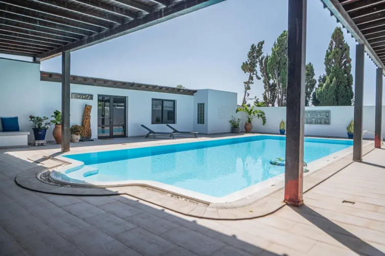Nazoly Homes