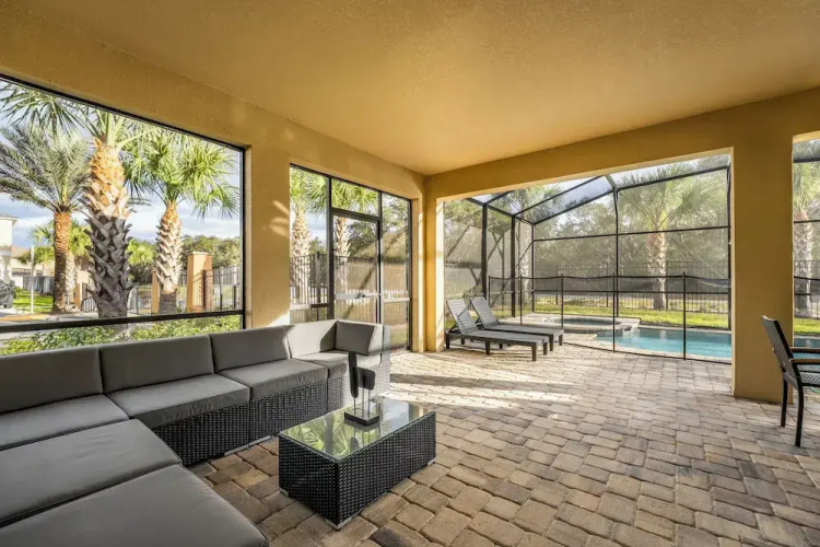 Modern Retreat Private Pool Near Disney