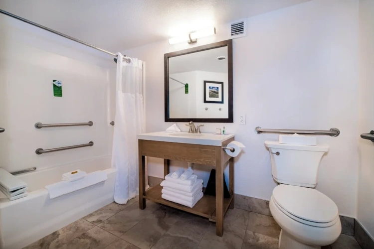 Standard Double room with mountain view