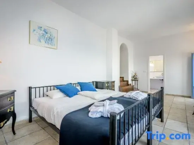 1 Bedroom Standard Double Duplex room with sea view