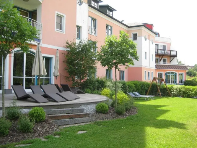 Hotel TraumVogel