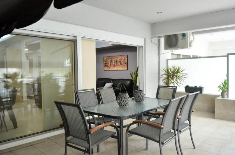 Feve's Apartment
