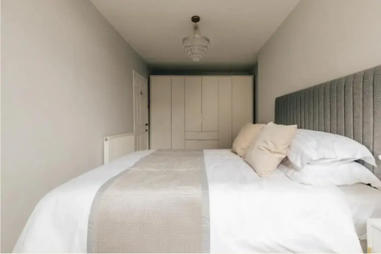 2 Bedrooms Apartment