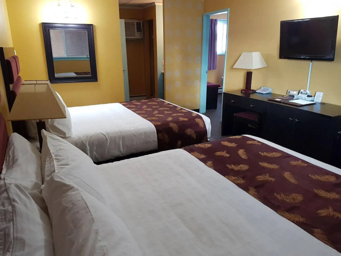 Alpine Inn & Suites