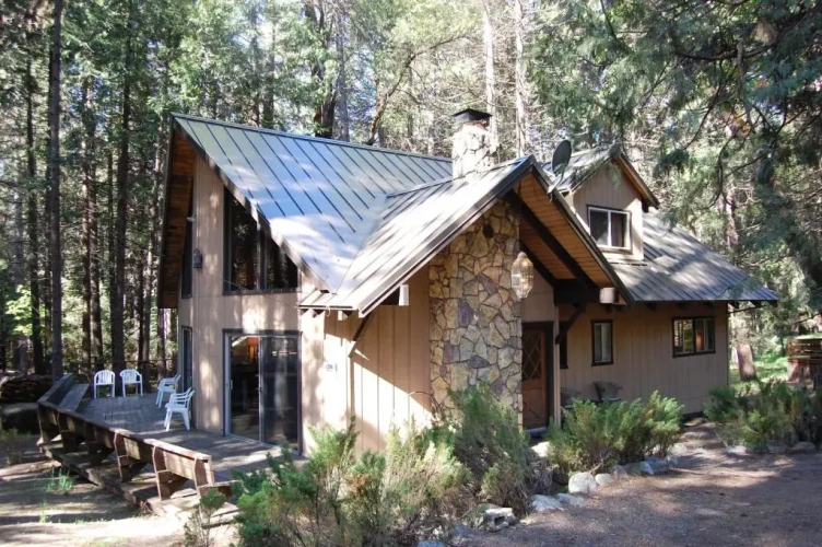 3 Bedrooms Cottage