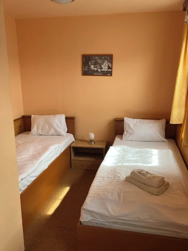 1 Bedroom Economy Twin room