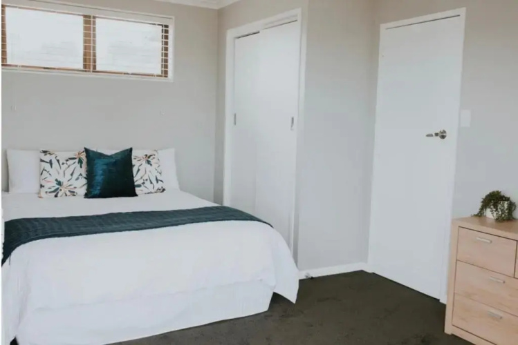 Apartment 278