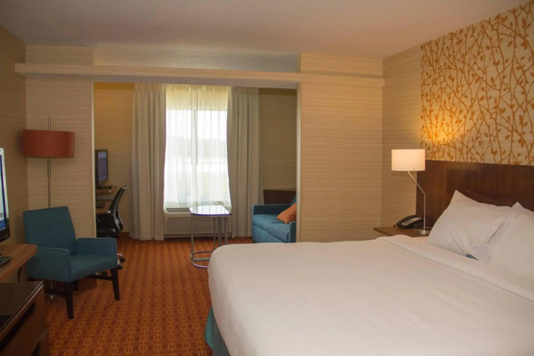 Comfort Inn & Suites