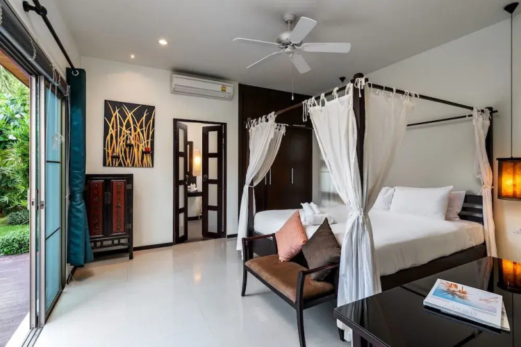 Emerald Pool Villa