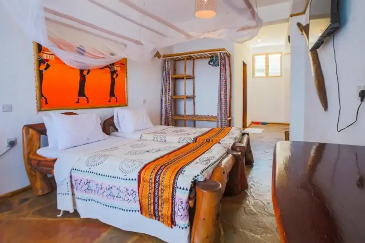 Standard Twin room with garden view