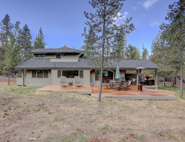3 Bedrooms Cottage