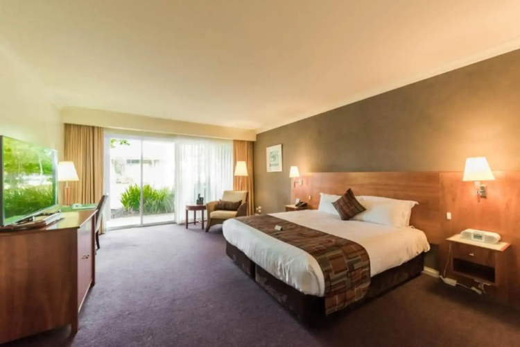 Century Inn