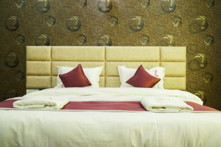 Lime Tree Hotel The Pulkit