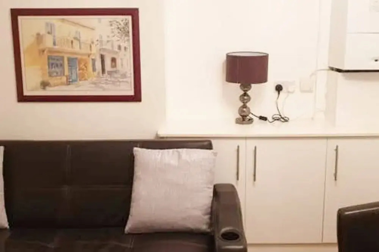 Gyllingeham Suite 2