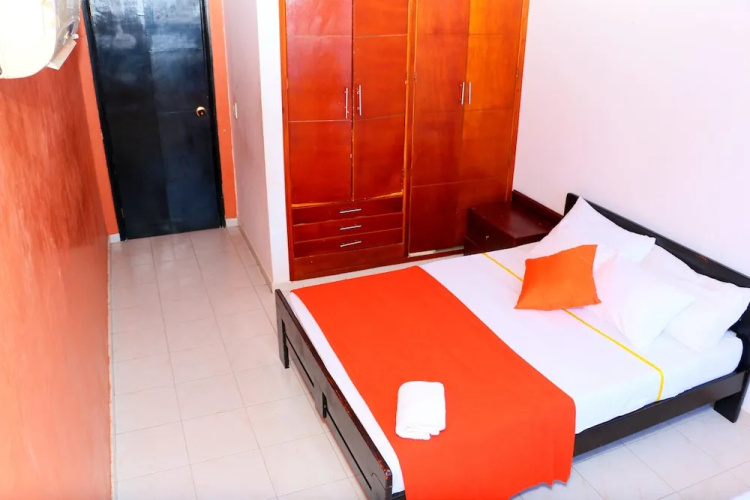 2 Bedroom Apartment 2c19 With Pool