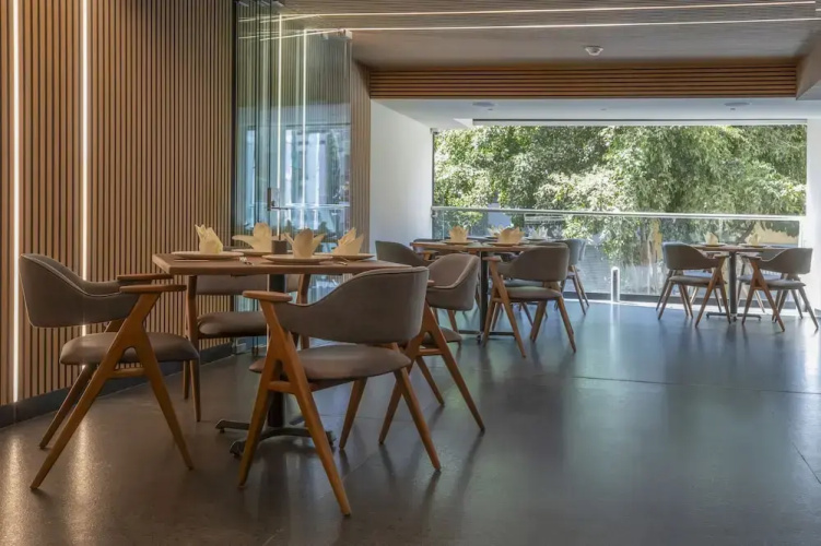 Amberes 64, an Ascend Collection Hotel