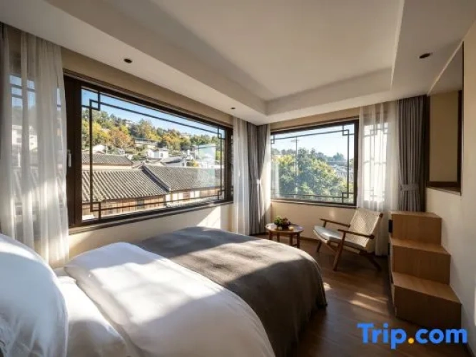 Deluxe Double Suite