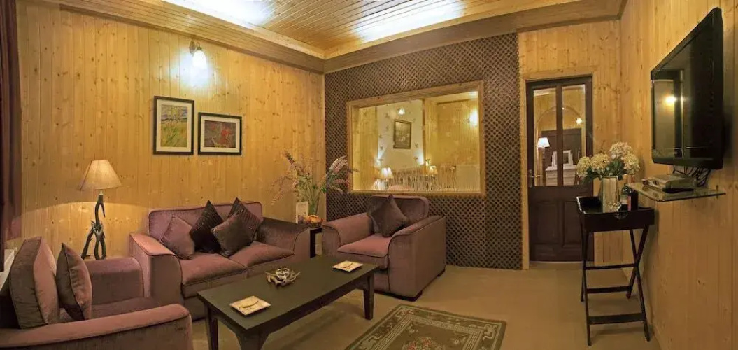 Nedous Hotel