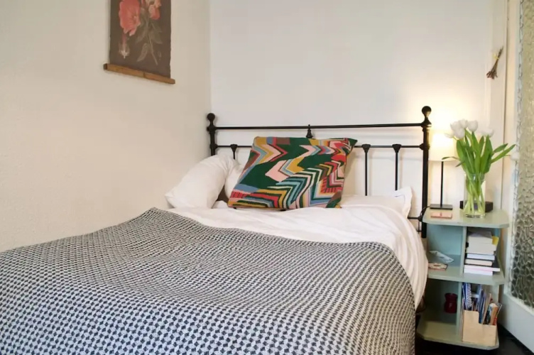 1 Bedroom Flat With Central Location