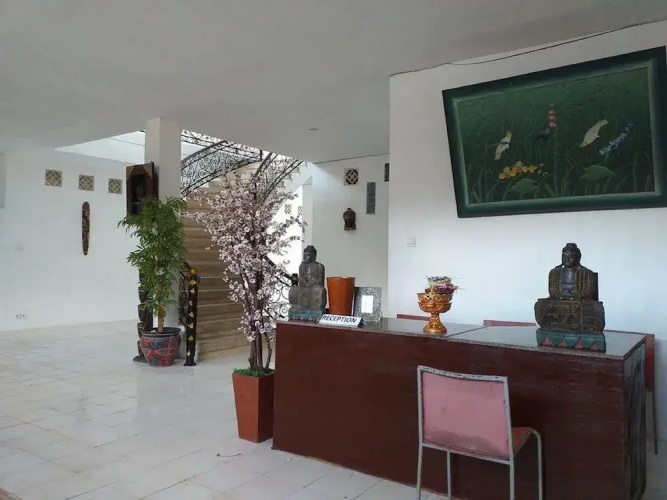 Arta Garden Guest House & Hostel