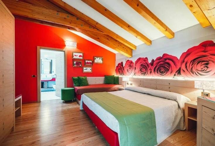 Standard Quadruple room