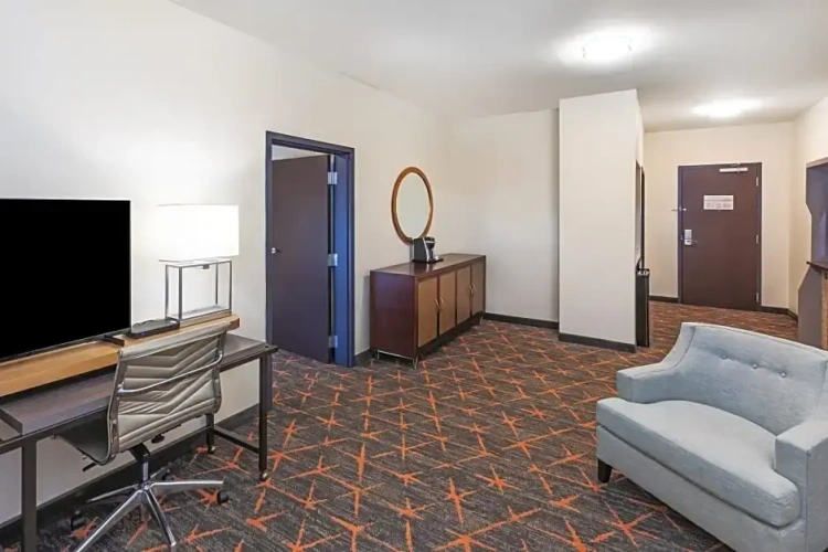 1 Bedroom Premium Suite