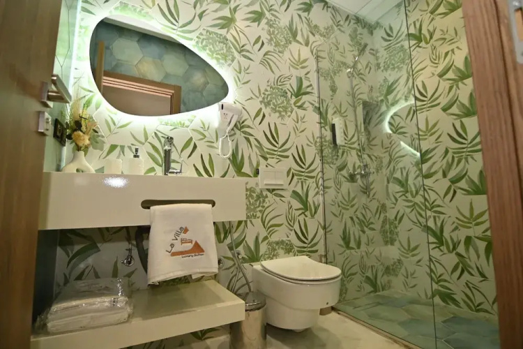 La villa luxury suites