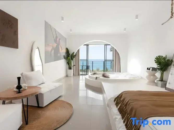 Sanya Yunju Seaview Apartment