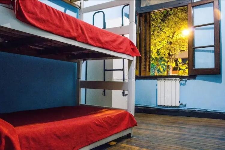 Hostel BarHouse