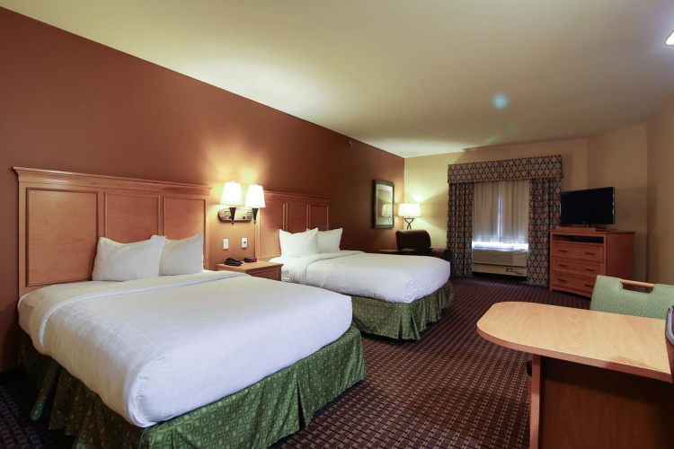 Hawthorn Suites by Wyndham Minot