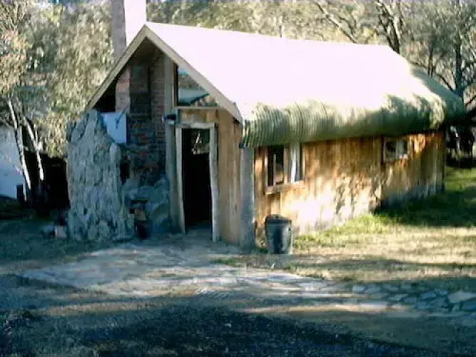 Rivergum Lodge