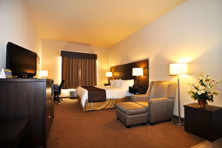 Best Western Plus Saint John Hotel & Suites photo 17